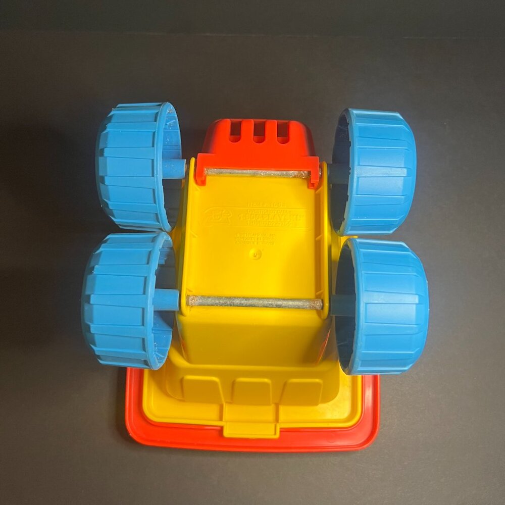 Vintage 1993 Playskool #1054 Yellow Red & Blue Sand Bucket Scooter on Wheels - Picture 8 of 9